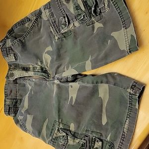 💜4 for $20💜 Camo cargo shorts
